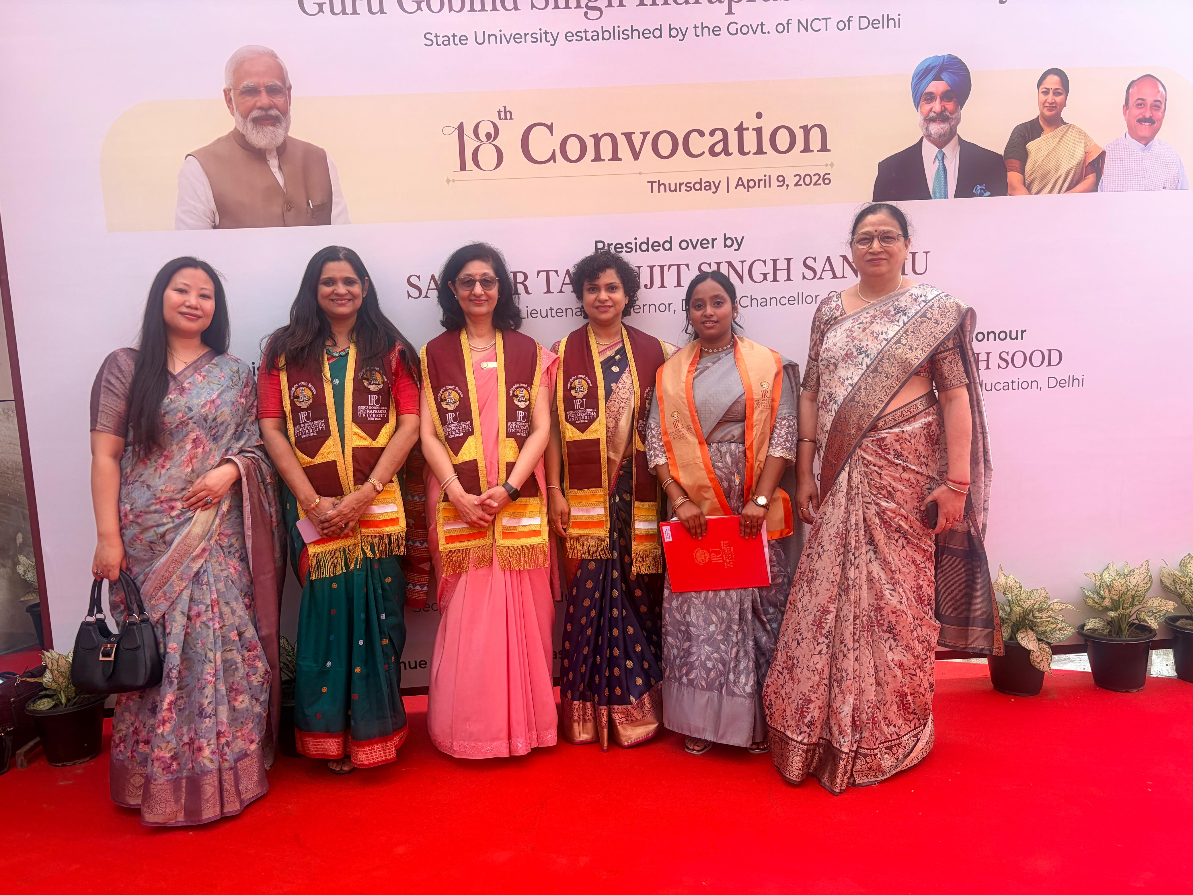 Gold Medalist- Ms. Ruchika SSHCON with dignitaries at 18th convocation GGSIPU